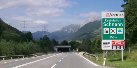 Arlberg Schnellstrasse Schnann