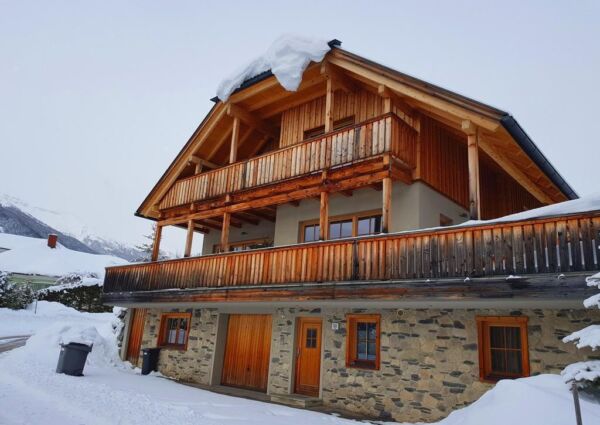 Panorama Chalet Grau