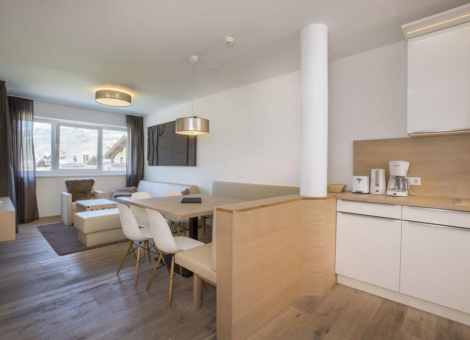 0003 MA Suite 6 1